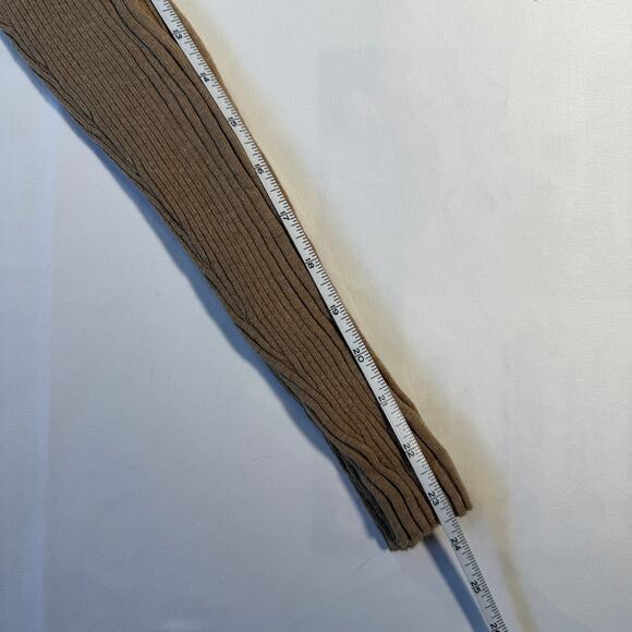 Y2K Liz Claiborne Career Tan Ribbed Knit Sweater Top Sz SM Gold Shoulder Button - Picture 6 of 7